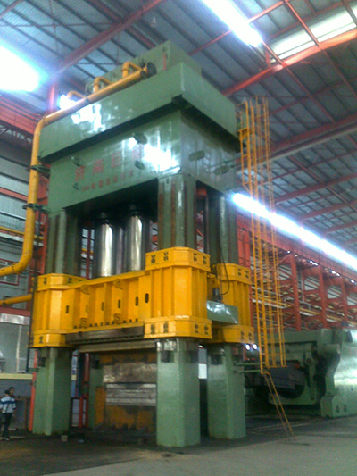 泰安(ān)華偉重工10000T鍛(duàn)造液壓機