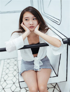 筱崎爱童颜巨乳